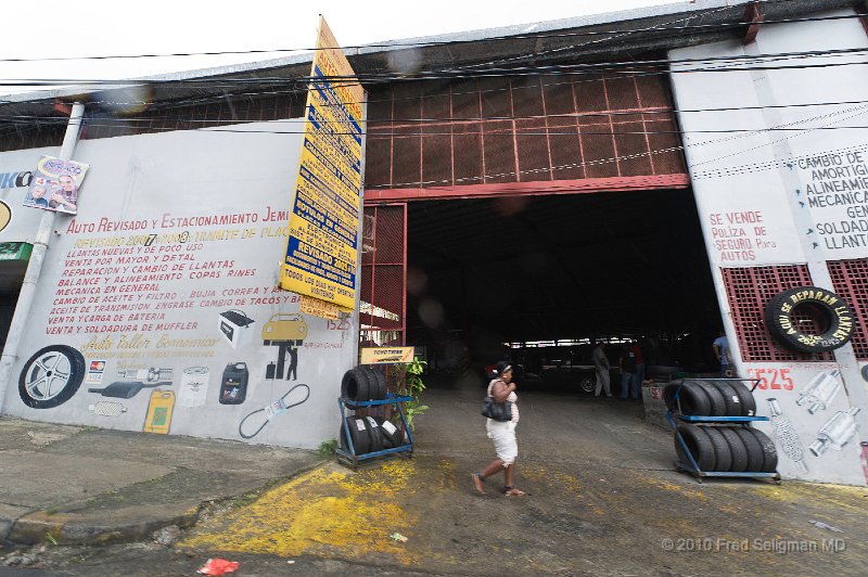 20101202_130104 D3S.jpg - Auto-repair shop, Casco Viejo, Panama